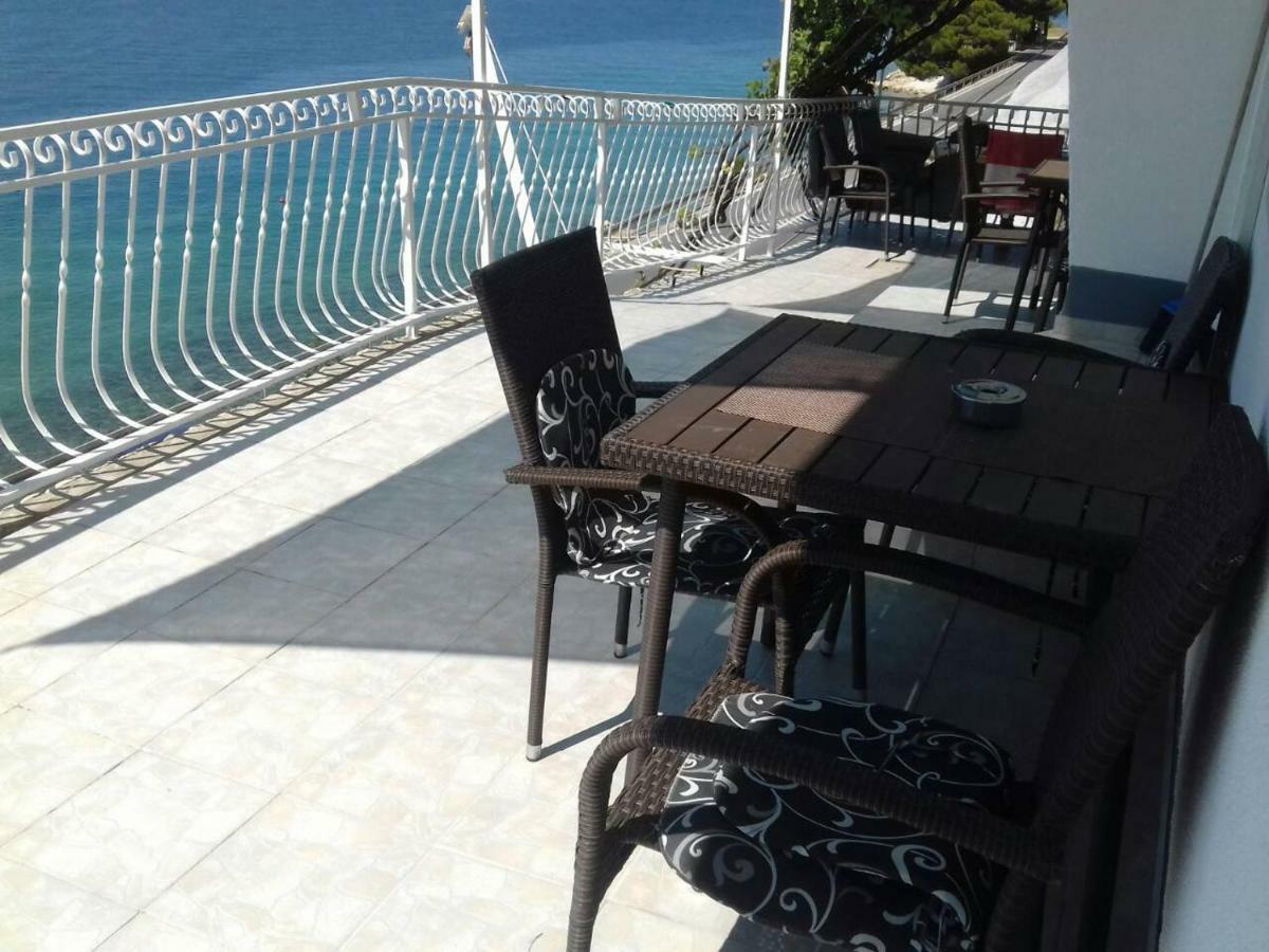 Apartmani Lastro Есенице Экстерьер фото
