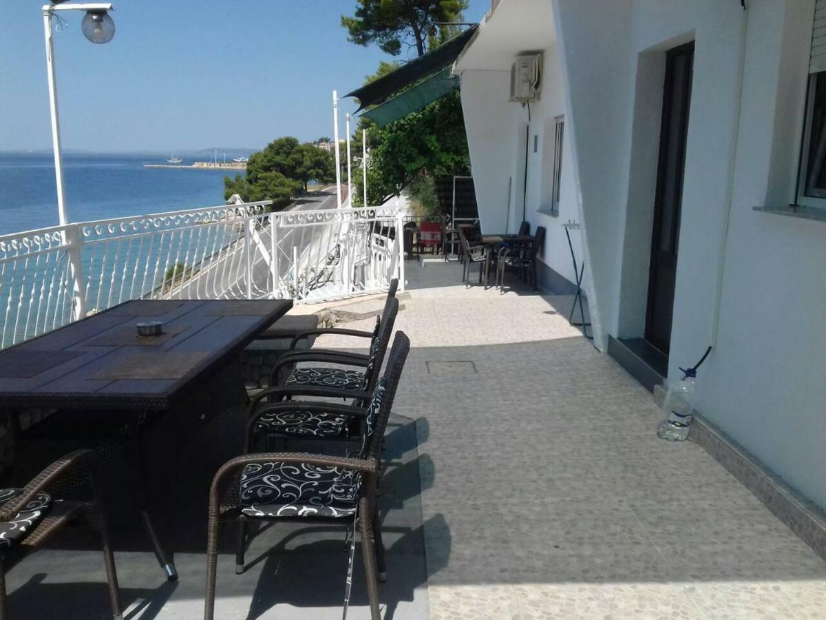 Apartmani Lastro Есенице Экстерьер фото