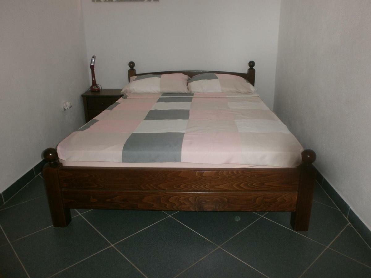 Apartmani Lastro Есенице Экстерьер фото